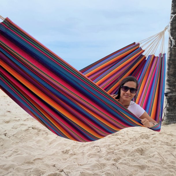 H�ngek�jen Indigo - Formosa Grande h�ngek�je til leg og hygge