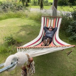 DecoPark DeLuxe Hngekje fra Nicaragua med pyntekanter og trstokke