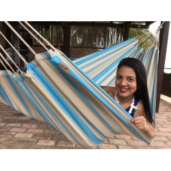 Outdoor Hngekje i pastel farver.