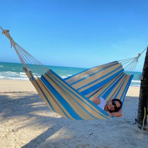 Outdoor Hngekje i pastel farver.