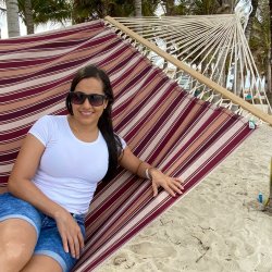 Mocca stribet HNGEKJE med 160 cm bredde tvrpinde