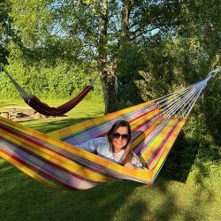 Stofhngekje i farvestrlende brasilianske farver