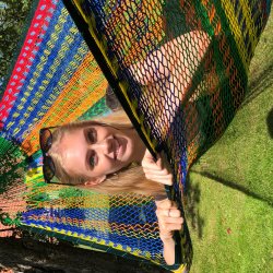 H�ngek�je i nylon til udeliv - god til 1-2 personer