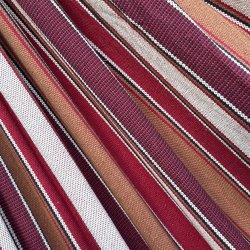 Hngekjen Kids Play Bahia i stribet vinrdt look i sanseligt legeunivers