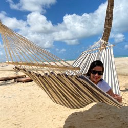 Maritim stribet hngekje med Trstok i Bl og Naturhvid