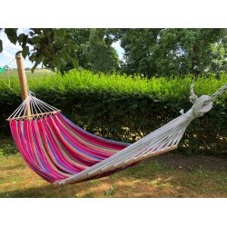 Mexico Rosa Hngekje med rundstokke. Kvalitets hngekje bde hvad angr stof og hndfremstilling. Hngekjen er perfekt til 1 person.