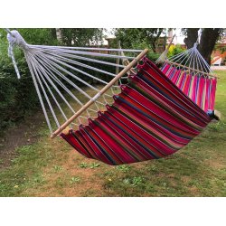 Mexico Rosa Hngekje med rundstokke. Kvalitets hngekje bde hvad angr stof og hndfremstilling. Hngekjen er perfekt til 1 person.