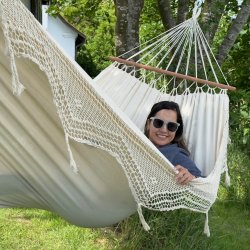 Dekorativ Naturhvid hngekje med Pynt og tvrpinde