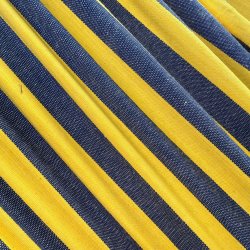 Hngekje - den bl og gul stribet med tvrpind