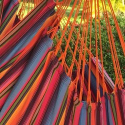 Indigo udelivs h�ngek�jestol i Outdoor PRO textil.