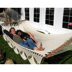 Naturhvid Gringa hngekje i romantisk design