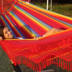 EXTREMO hngekje med elegante og flotte hndfremstillet pynt. Extra slidstrkt stof med PYNT