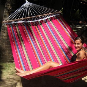 Strk farverig stofhngekje med Mexico Pink design og 1,60 meter tvrpind