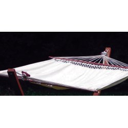 Hngekje med brede rundstokke i naturhvid