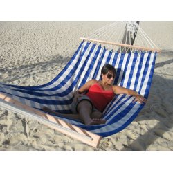 Bl&aring; naturhvid H&aelig;ngek&oslash;je i stilrent ternet stof.