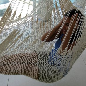 Populr Hngekjestol i naturhvidt Net af bomuld