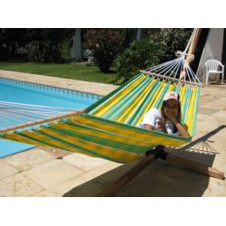 Frisk stofh&aelig;ngek&oslash;je med 80 cm bredde rundstokke