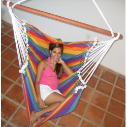 H&aelig;ngestol i friske striber