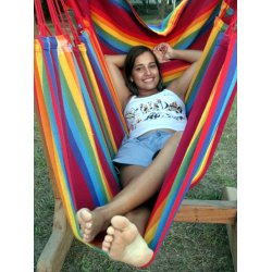 Hngekjestol til institutionsbrug og krvende brug i strkt stof